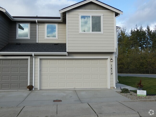 Building Photo - Newly  Constructed in Central Neighborhood Rental