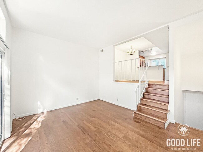 Photo - Bright 2B/1.5BA Townhouse in La Jolla w/ Hardwood, In-Unit Laundry & Attached Garage!