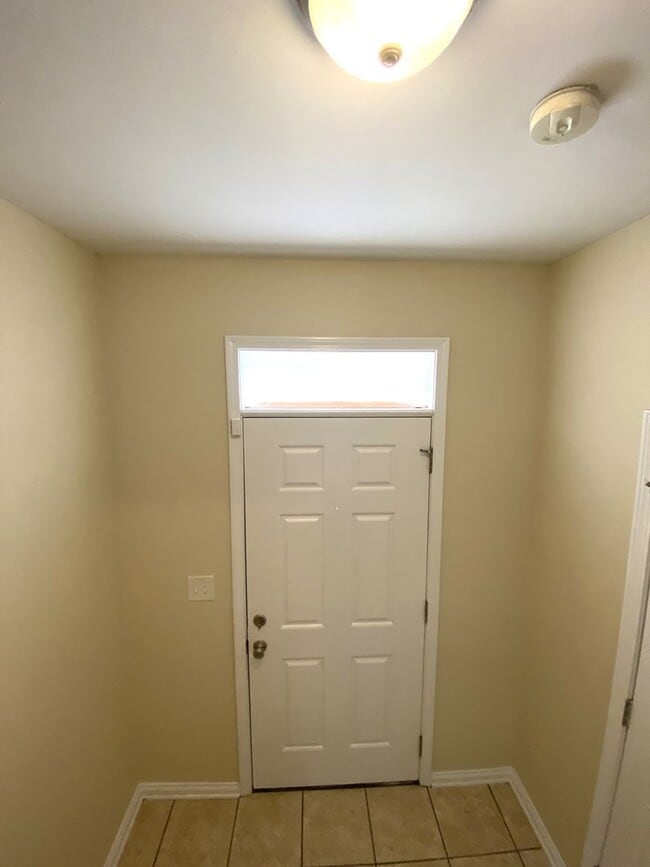 Photo - 1145 Appian Crossing Way