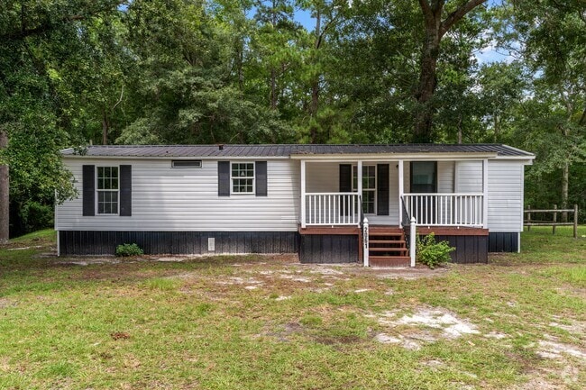 Building Photo - 2061 Center Ct SW Rental
