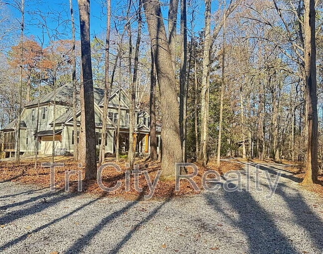 Photo - 175 Ridgeway Ct