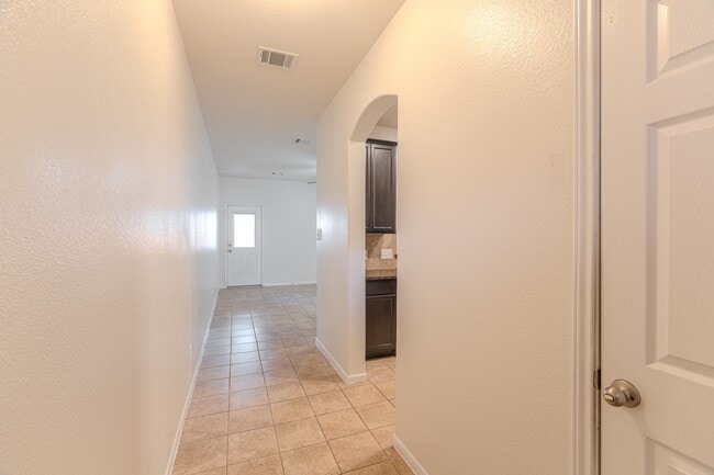 Photo - 13527 Vista De Oro St
