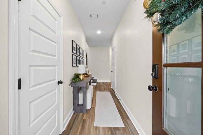 Photo - Gorgeous 3 Bedroom Pet Friendly Home For Rent in Pleasant View