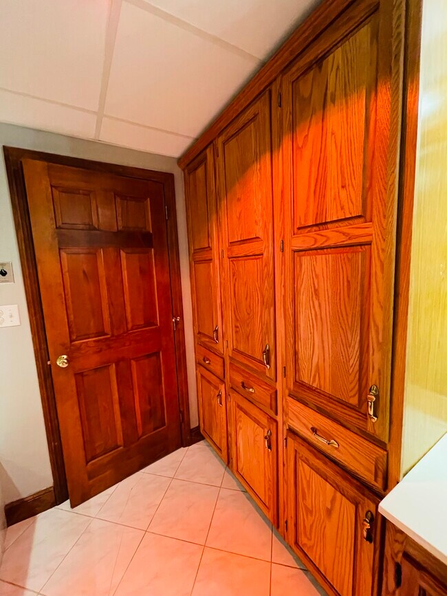 Photo - 178 Andover St