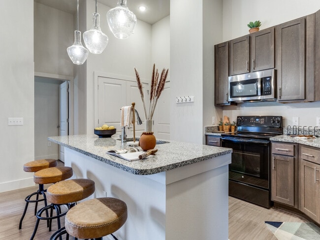 Photo - Palladium Carver Living