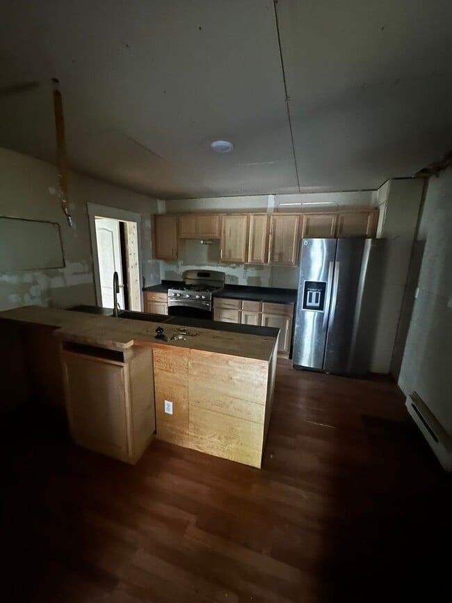 86 Benson Dr
