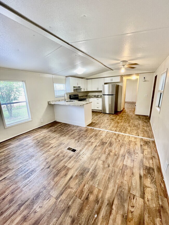 Photo - 247 Stockton St