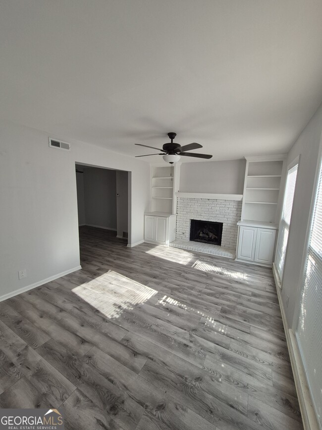 170 Springdale Ct
