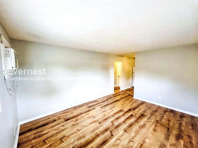 Photo - 10546 106th Ave N