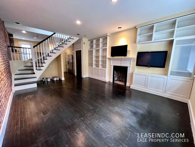 Photo - 1906 9th St NW