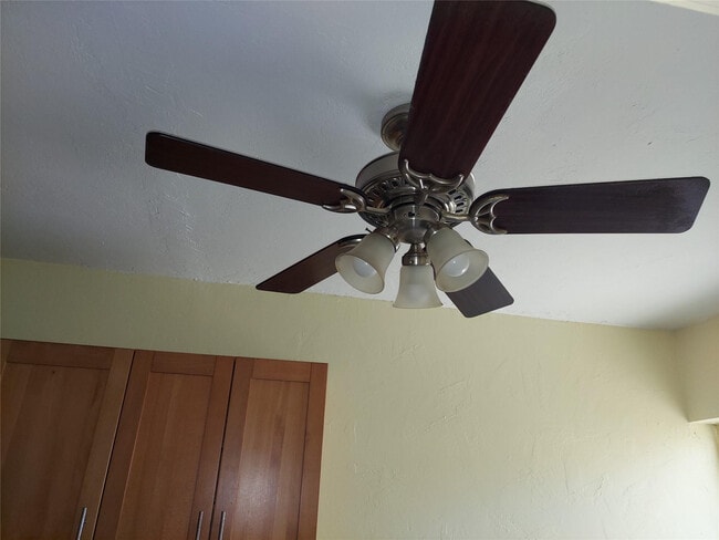 Photo - 505 SW 9th St Unit East