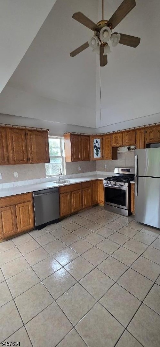 Photo - 111 W 2nd St