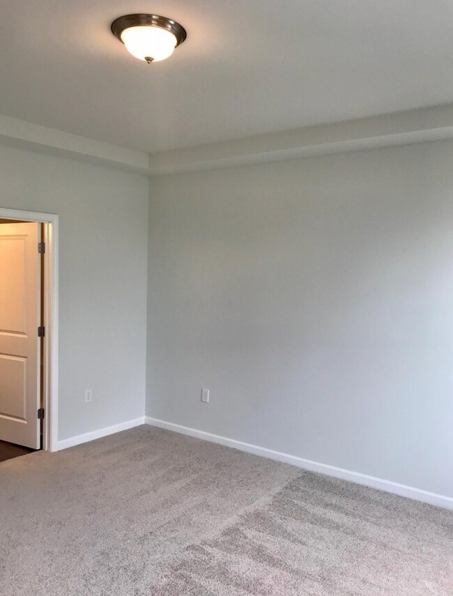 577 Orbison Dr Townhome Townhome Rental in Wilmington NC