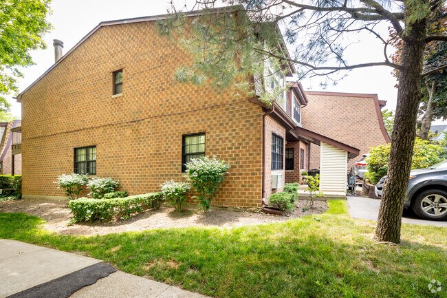 Photo - Riverview Condominium at College Point