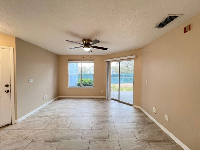 Photo - Lake Mary - Condo Unidad 113