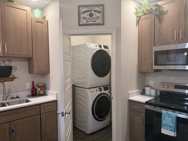 Photo - Sinclair Ridge