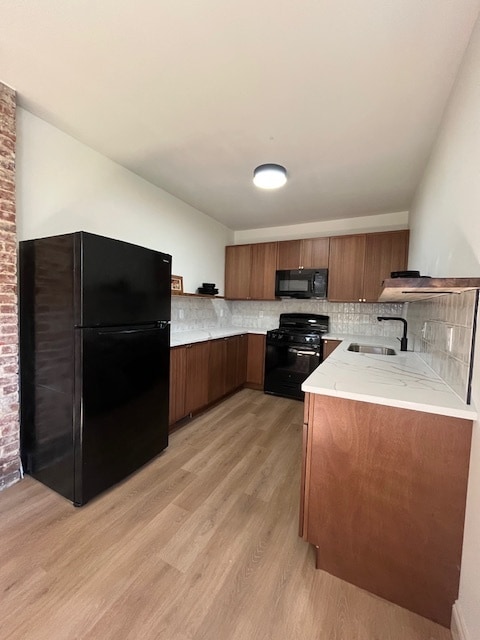 Kitchen - 1387 E 43rd St Unit UP