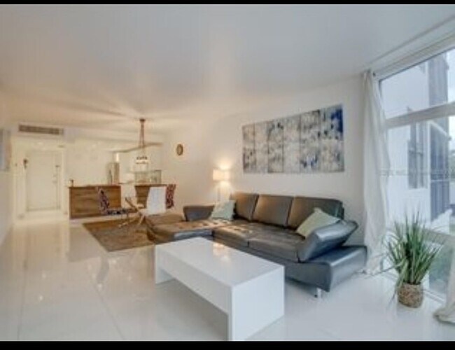 Photo - 3375 N Country Club Dr Unit 103