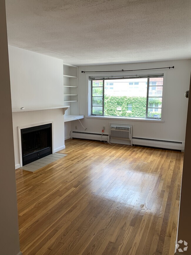 Building Photo - 50 Evergreen St Unit 23 Rental