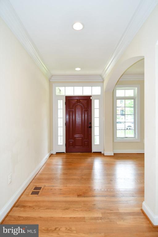 Photo - 1924 Leonard Rd
