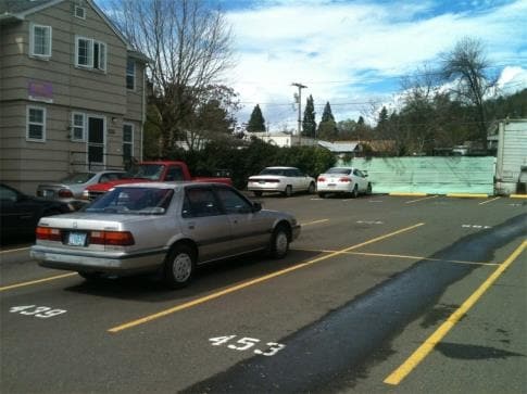 Photo - Winchester Court Apartments