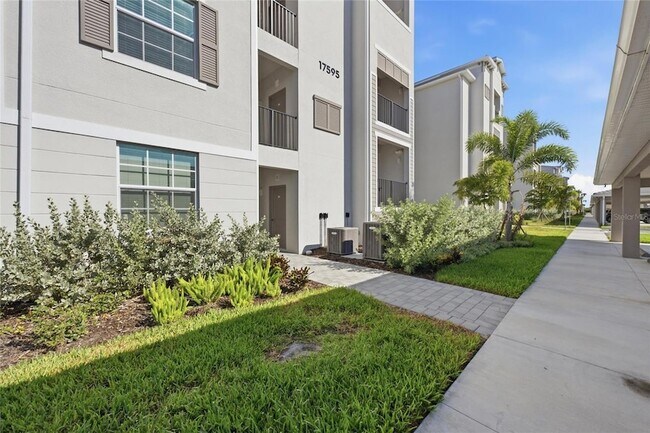 17595 Opal Sand Dr Unit 302