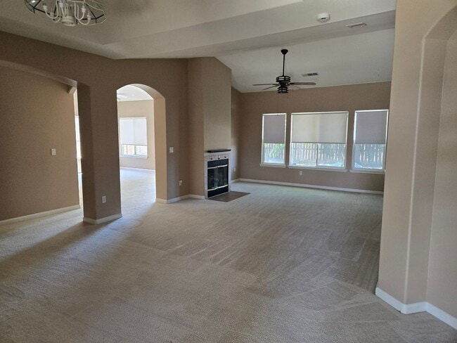 Photo - Home For Rent– Lemoore, CA