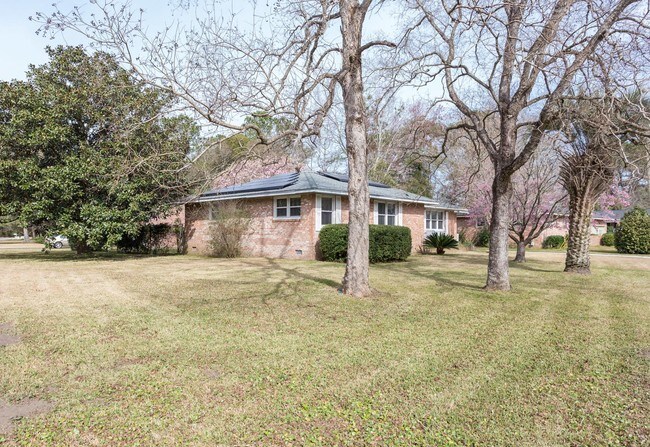 Photo - 30 Carson Dr