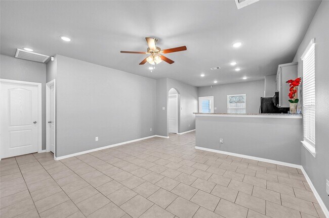 Photo - 31642 Heguy Pass