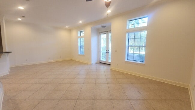 Photo - Absolutely Stunning 3 Bed 2.5 bath in Palencia St Johns County