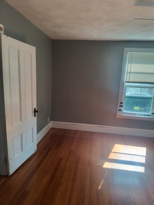 Photo - 772 Main St Unit 2nd Floor