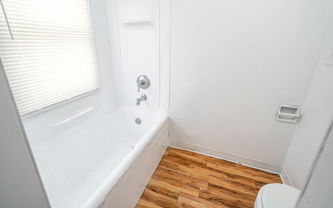 Photo - 2955 N 17th St