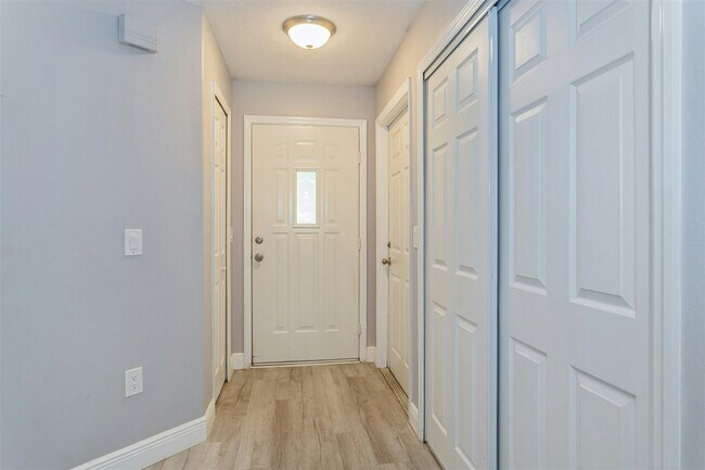 Photo - 2909 Summer Winds Cir