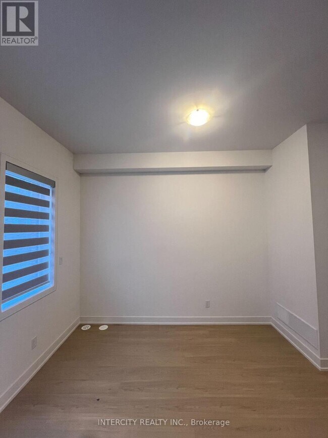 Photo - 19 Desiree Pl