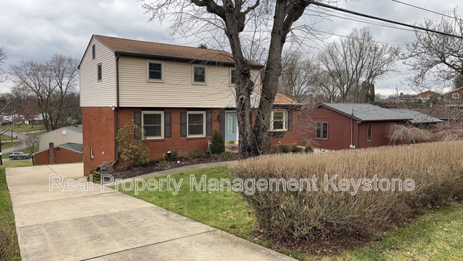 Photo - 1669 Charlton Heights Rd