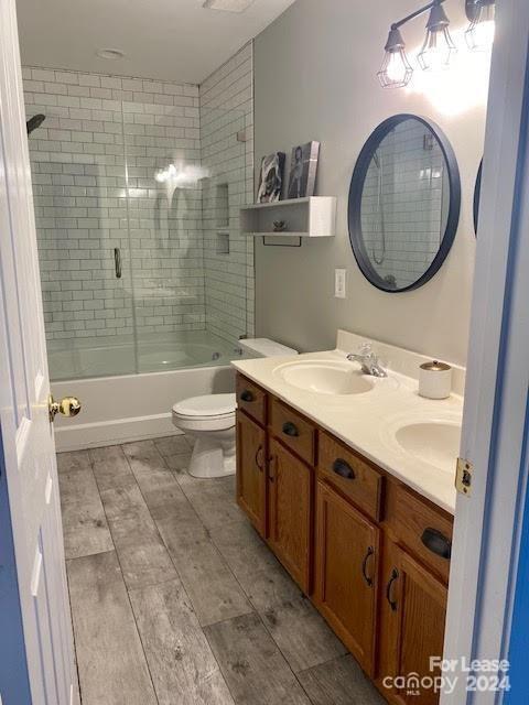 Photo - 2116 Seabrook Ln