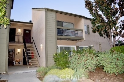 Building Photo - 24525 Trevino Dr Unit U2