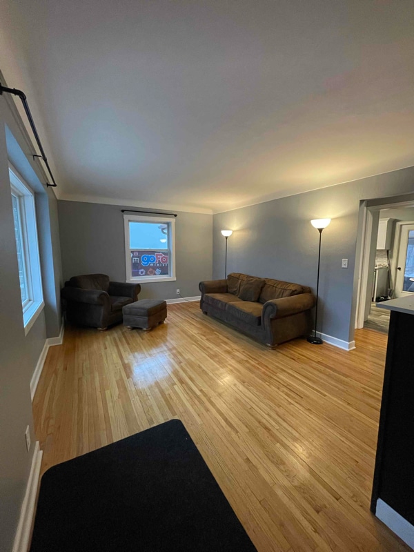 Photo - 1611 Mary St