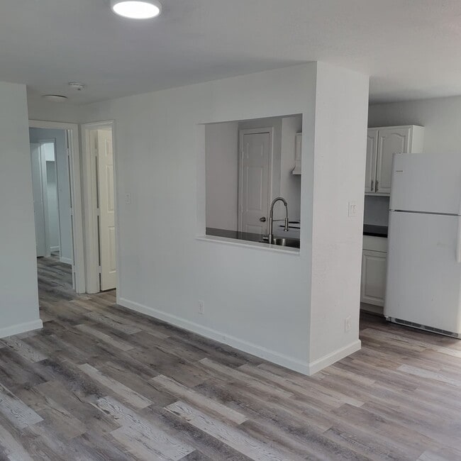 Photo - 4525 Weaver Rd