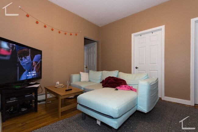 Photo - ALLSTON - 5 bed 2 bath - 9/1/26