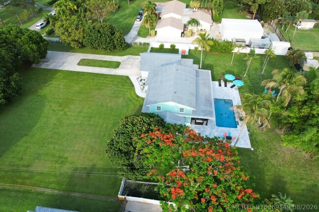 Photo - 5078 Canal Dr