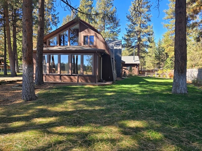 Photo - Live in Beautiful Tollgate and Minutes fro...