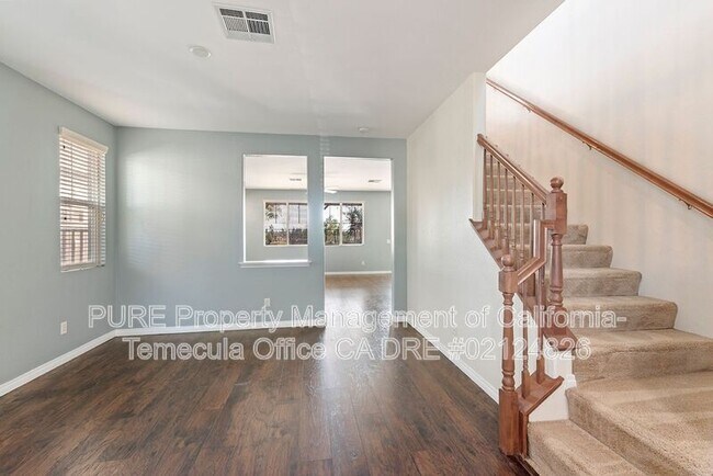 Photo - 40184 Emily Pl