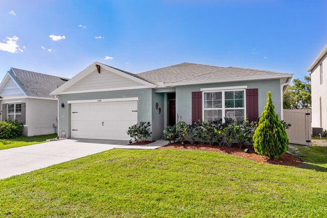 Building Photo - 4BR Under $2,300/mo | Tesla Charger | 15 Min to Lake Nona