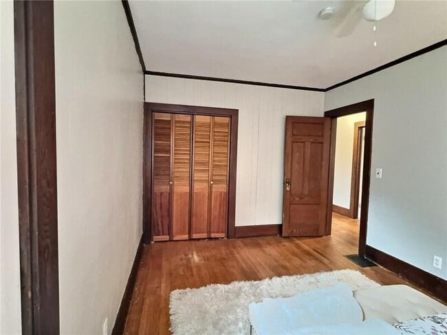 Photo - 350 Augustine St