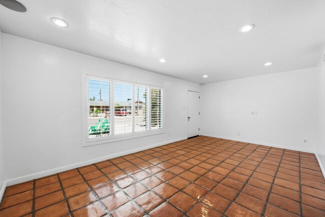 Photo - 8639 E Virginia Ave