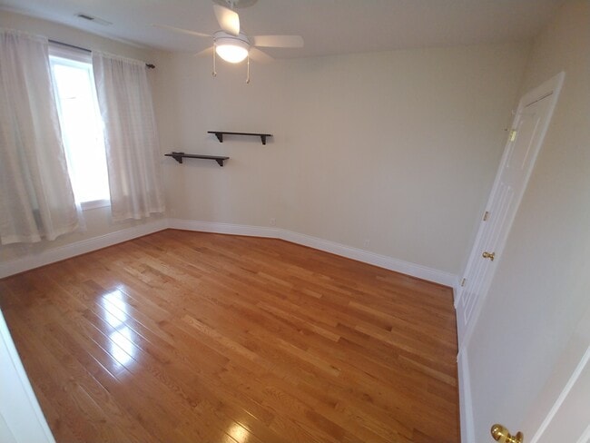 Photo - 1352 Pennsylvania Ave NW