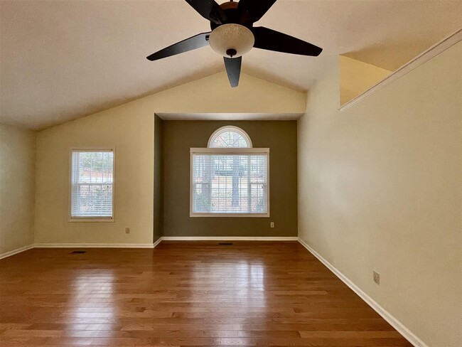 Photo - 75 Spring Lake Dr