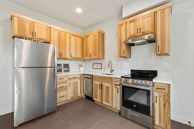 Photo - Montavilla 80