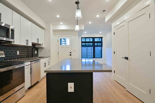 Photo - 2637 4th St NE Condo Unit #1